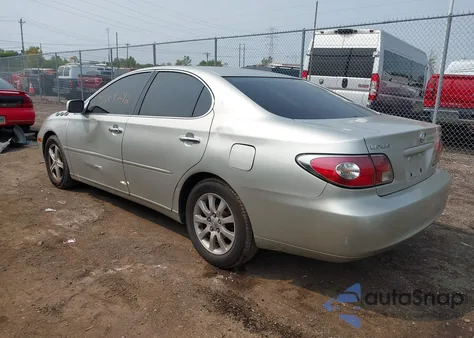 2004 Lexus Es 330 z USA, uszkodzony, nr VIN JTHBA30G745000475